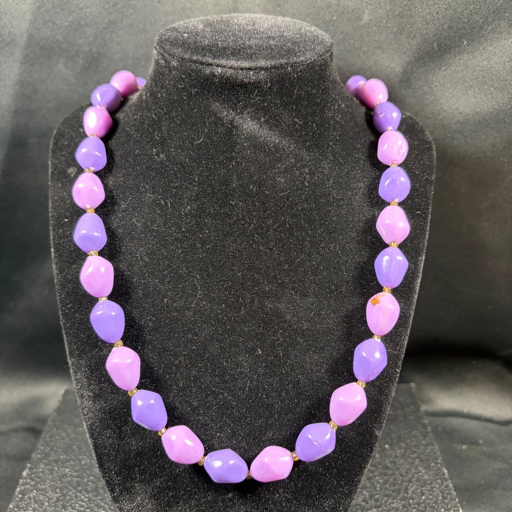 Vintage Hong Kong Purple Lucite Tumbled Bead Necklace 1960s Lavender 24 Inch